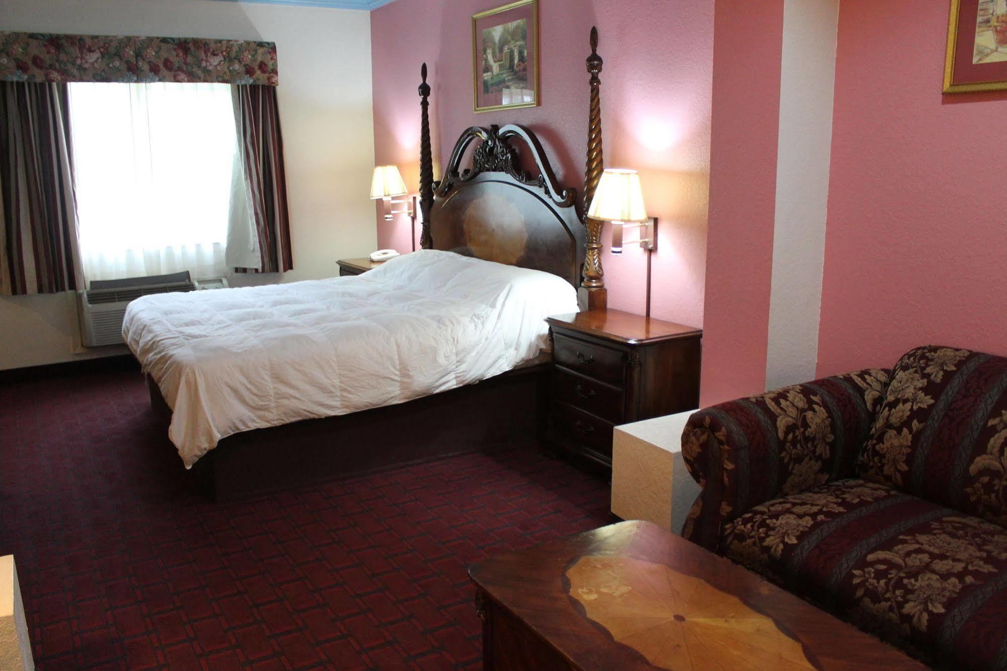 Baymont By Wyndham Texas 3*